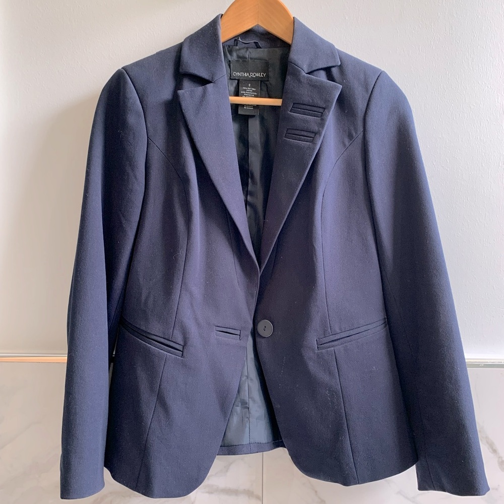 Cynthia Rowley Blazer in Amazing Condition.  Fully Lined, Notched Detail